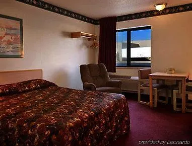 Super 8 By Wyndham *