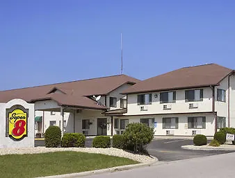 Super 8 By Wyndham Hotel