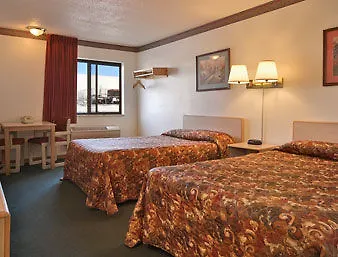 Super 8 By Wyndham Hotel Morris
