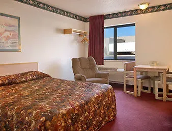 Super 8 By Wyndham